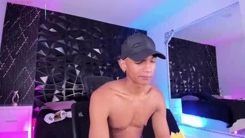 Julien online show from 10-25-25, 12:23