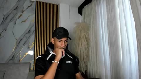 Julien online show from 11-26-25, 12:06