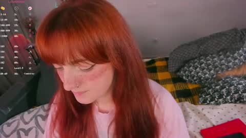 Snapshot of juliet_schoolgirl chatting on 07-28-26, 10:31 Juliet online show from 07-28-26, 10:31