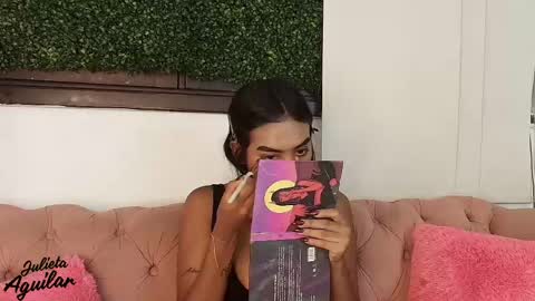 Juli online show from 04-11-26, 06:56