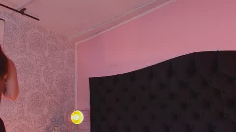 Julieta  online show from 06-12-26, 12:04
