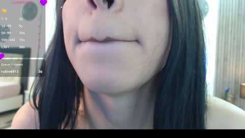 Julieta online show from 12-18-24, 12:43