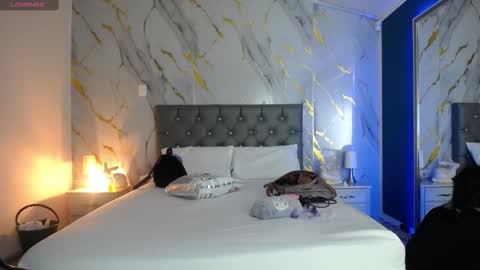 Julieta online show from 02-19-25, 03:39