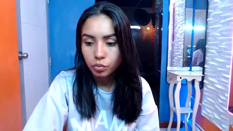 julieta_fn online show from 10-08-25, 01:31