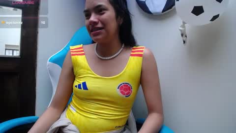 Julieta online show from 06-15-26, 07:27