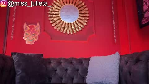  Julieta  online show from 05-29-26, 11:41