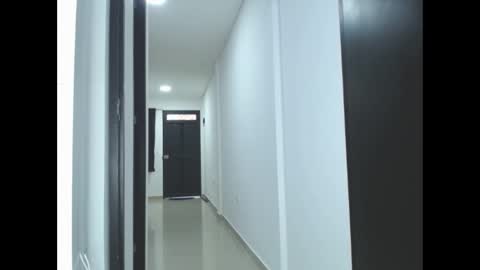 julieta_vega03 online show from 12-17-24, 11:49