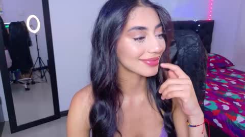 Julieta online show from 12-04-25, 02:26