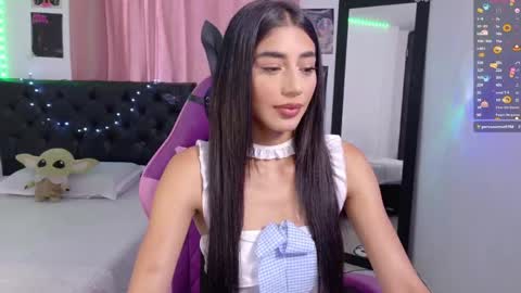 Julieta online show from 05-28-26, 02:36