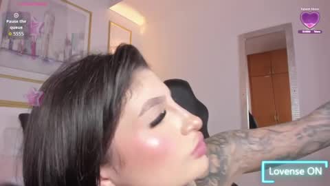 Julieta  online show from 04-09-26, 07:52