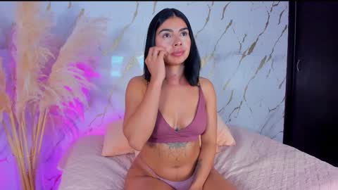 Julieth Gomez online show from 02-19-26, 01:12