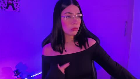 Julieta  online show from 12-05-24, 03:37