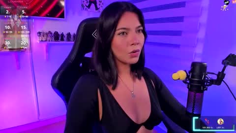 Julieta  online show from 10-30-25, 01:18