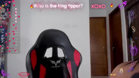 serafelle online show from 02-19-25, 01:40