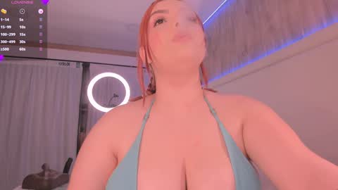 Julieta Vargas online show from 01-11-25, 01:32