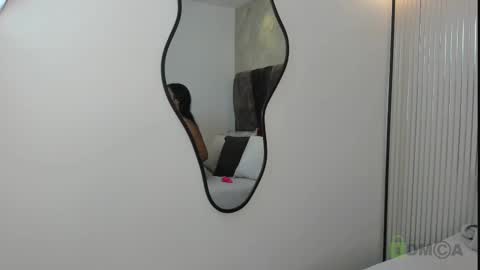 juliethasaenz online show from 03-03-25, 11:55