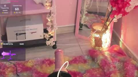 Julieth online show from 04-11-26, 09:30