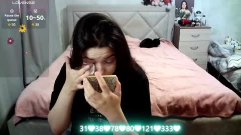 Julietkitty online show from 06-23-26, 05:49