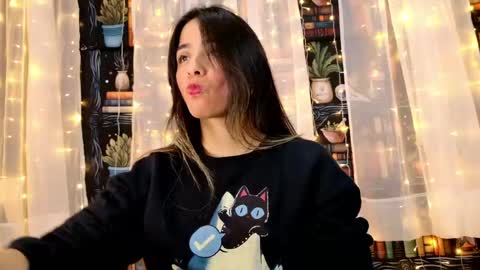 Julietta Jackson online show from 05-10-26, 10:15