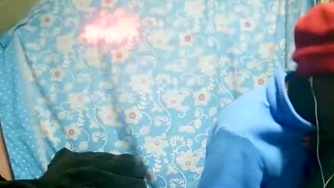 Snapshot of juliette9794 chatting on 09-24-25, 04:27 juliette9794 online show from 09-24-25, 04:27