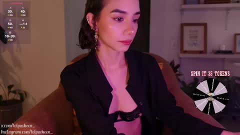 Snapshot of juliette_dee chatting on 01-24-25, 09:15 Juliette Dee online show from 01-24-25, 09:15