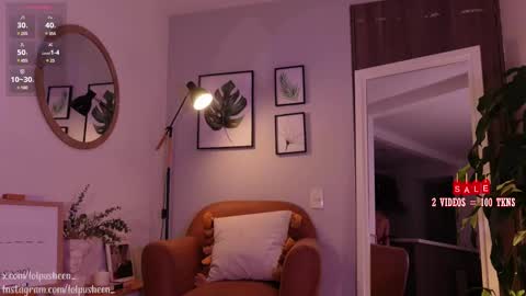 Snapshot of juliette_dee chatting on 02-05-25, 12:31 Juliette Dee online show from 02-05-25, 12:31