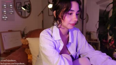 Snapshot of juliette_dee chatting on 02-17-25, 09:30 Juliette Dee online show from 02-17-25, 09:30
