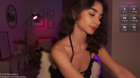 Snapshot of juliette_dee chatting on 09-26-25, 10:47 Juliette Dee online show from 09-26-25, 10:47