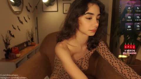 Snapshot of juliette_dee chatting on 10-13-25, 10:43 Juliette Dee online show from 10-13-25, 10:43