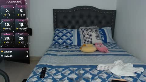 Snapshot of juliette_ponce chatting on 12-10-24, 04:45 juliette online show from 12-10-24, 04:45