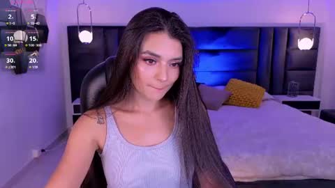 Juliette Moreau online show from 07-16-26, 07:42