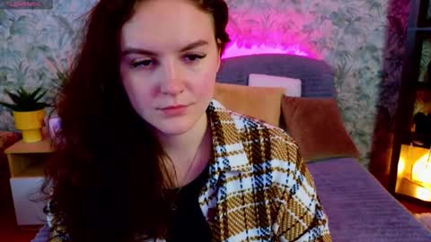 Julia online show from 11-16-25, 01:28