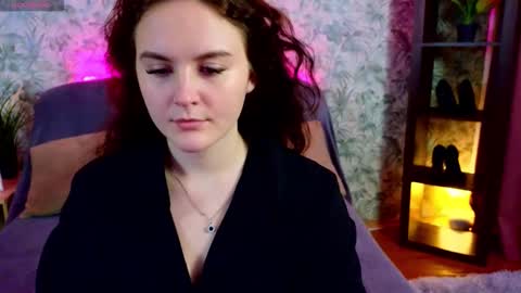 Julia online show from 11-20-25, 01:33