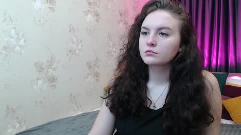 Julia online show from 12-04-25, 07:06