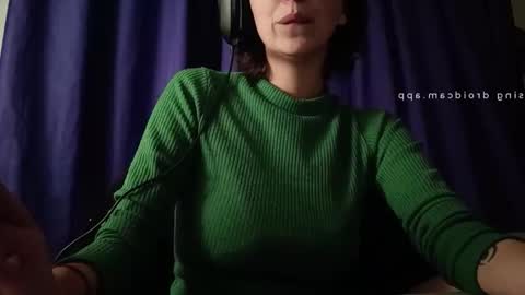 Snapshot of julietxxx03 chatting on 05-28-26, 03:59 julietxxx03 online show from 05-28-26, 03:59
