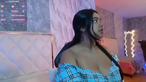 juliieta_tay online show from 06-06-26, 03:11