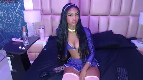 Snapshot of julitpink chatting on 10-05-25, 12:03 julitpink online show from 10-05-25, 12:03