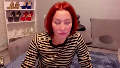 jullia_moor online show from 03-09-26, 12:03