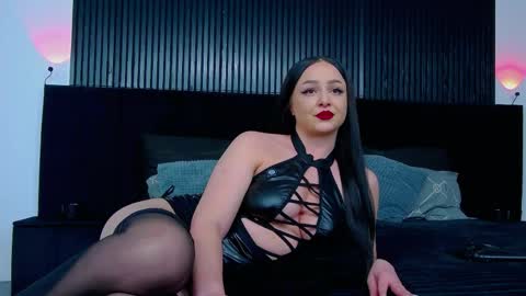 Snapshot of julliamilerrr chatting on 04-29-26, 11:36 Julia online show from 04-29-26, 11:36