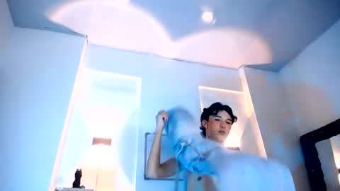 jullian online show from 07-04-26, 08:04