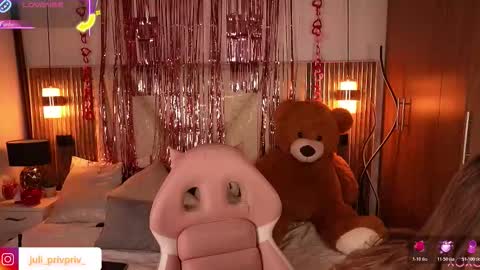 jullianapriv_ online show from 02-18-26, 02:02
