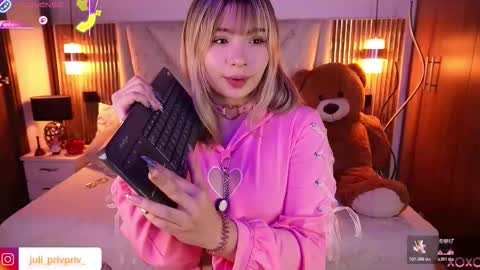 jullianapriv_ online show from 02-21-26, 01:34