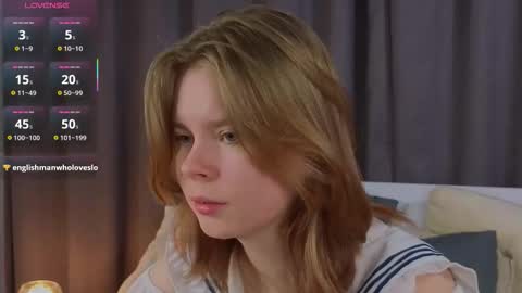 Julie online show from 11-24-25, 04:40