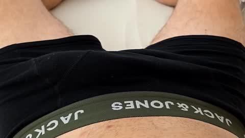 Nik online show from 01-15-26, 04:22