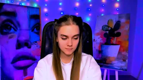 junewoods online show from 02-09-26, 12:20