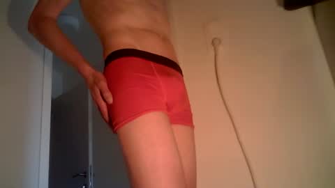 Snapshot of junior25nl chatting on 05-29-26, 04:27 Junior online show from 05-29-26, 04:27