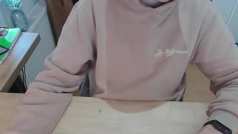 junk2711 online show from 11-11-25, 01:44