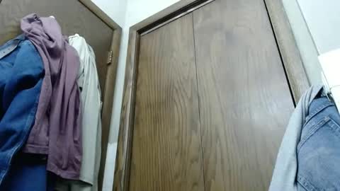 Dave online show from 02-08-26, 02:42