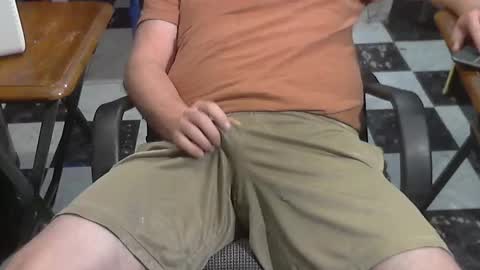 Snapshot of junkerdc1 chatting on 01-06-26, 05:00 junkerdc1 online show from 01-06-26, 05:00