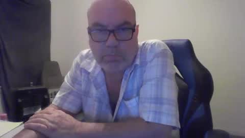 junkhp1 online show from 05-22-26, 08:21